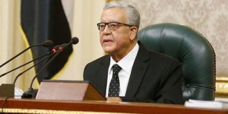 رئيس
      مجلس
      النواب
      بختام
      دور
      الانعقاد:
      البرلمان
      لم
      يكن
      مجرد
      قاعة
      للتداول
      بل
      صوتًا
      للأمة - نجد الاخبارية