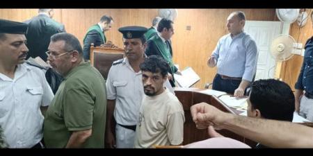 تفاصيل
      أولى
      جلسات
      محاكمة
      سائق
      "التريلا"
      المتسبب
      في
      حادث
      المنوفية:
      "كنت
      شارب
      حشيش" - نجد الاخبارية