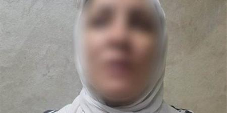القبض
      على
      صانعة
      محتوى
      بثت
      مقاطع
      تتضمن
      تشهيرا
      بمسؤولي
      جهة
      حكومية
      لتحقيق
      نسب
      مشاهدات - نجد الاخبارية