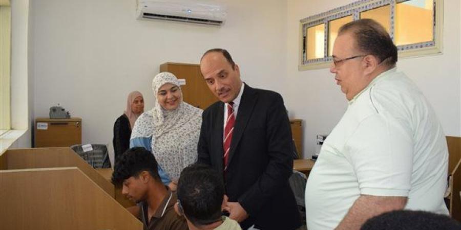 جامعة
      العريش
      تخصص
      إحدى
      اللجان
      لامتحانات
      الطلاب
      ذوي
      الهمم - نجد الاخبارية