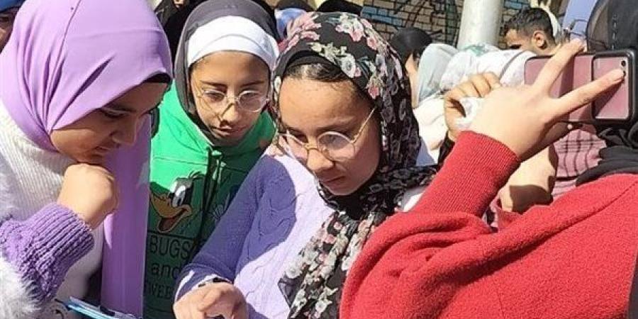 اليوم..
      ختام
      امتحانات
      طلاب
      الشهادة
      الإعدادية
      فى
      القاهرة
      والجيزة - نجد الاخبارية