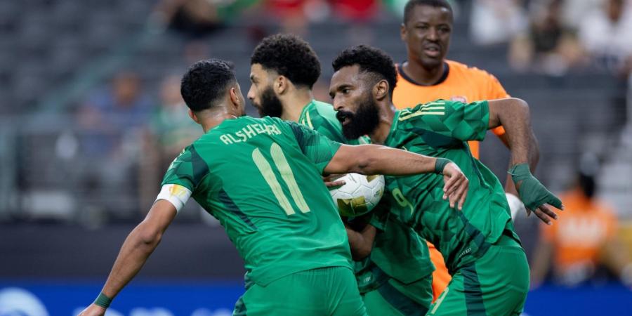 المنتخب السعودي يبلغ ربع نهائي الكأس الذهبية 2025