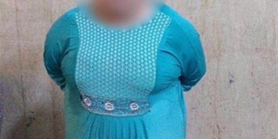 التحقيق
      مع
      رشا
      بيسة
      بعد
      اتهامها
      بالاعتداء
      على
      جيرانها
      بزجاجات
      في
      عين
      شمس - نجد الاخبارية
